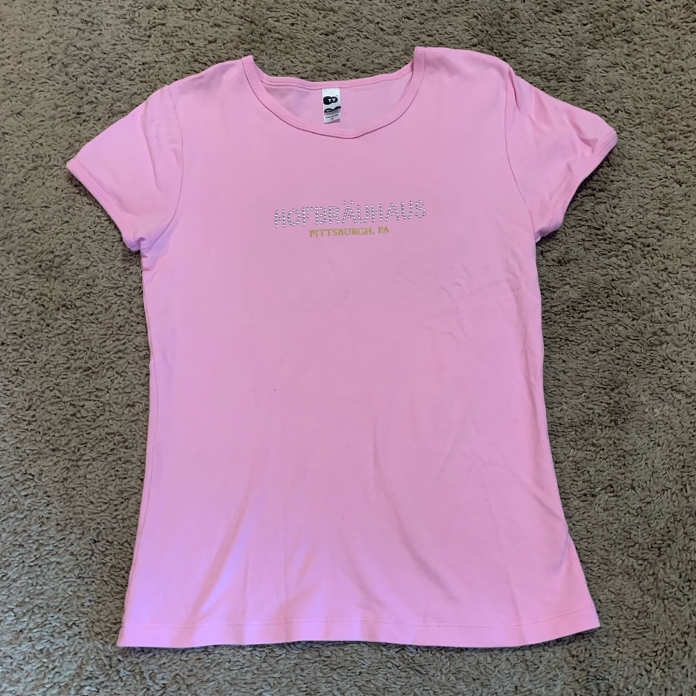 Hofbrauhaus Pittsburgh Pink Shirt Medium